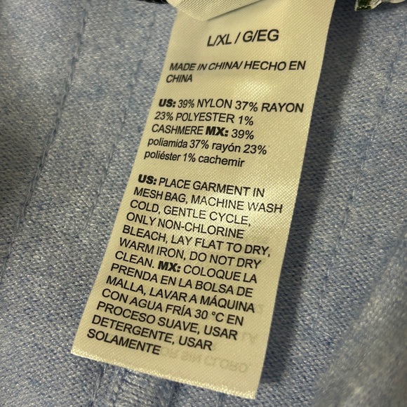 CHICO’S Blue Sequin Cashmere Blend Ruana Sweater Wrap NWT Women’s Size L/XL - Picture 5 of 6